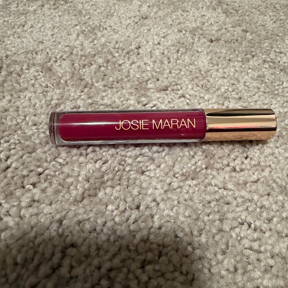 🔥🔥NWT JOSIE MARAN Lip Gloss in Voluptuous